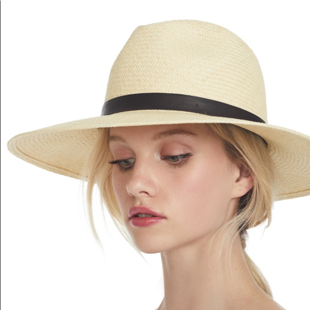 Janessa Leone Gloria Shaw Hat like new!